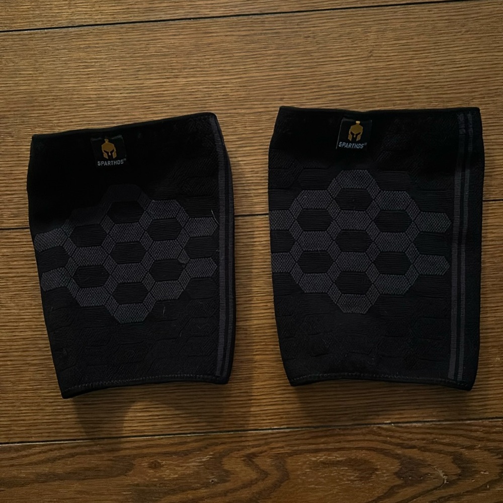 💙 Compression thigh sleeves